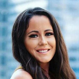 Jenelle Evans / j